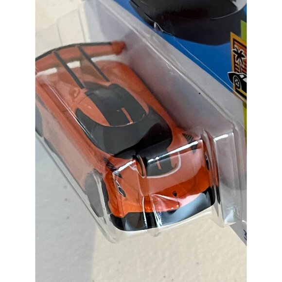 Hot Wheels 2020 Koenigsegg Jesko Orange HW Exotics Supercar 1:64 Diecast - Picture 5 of 6